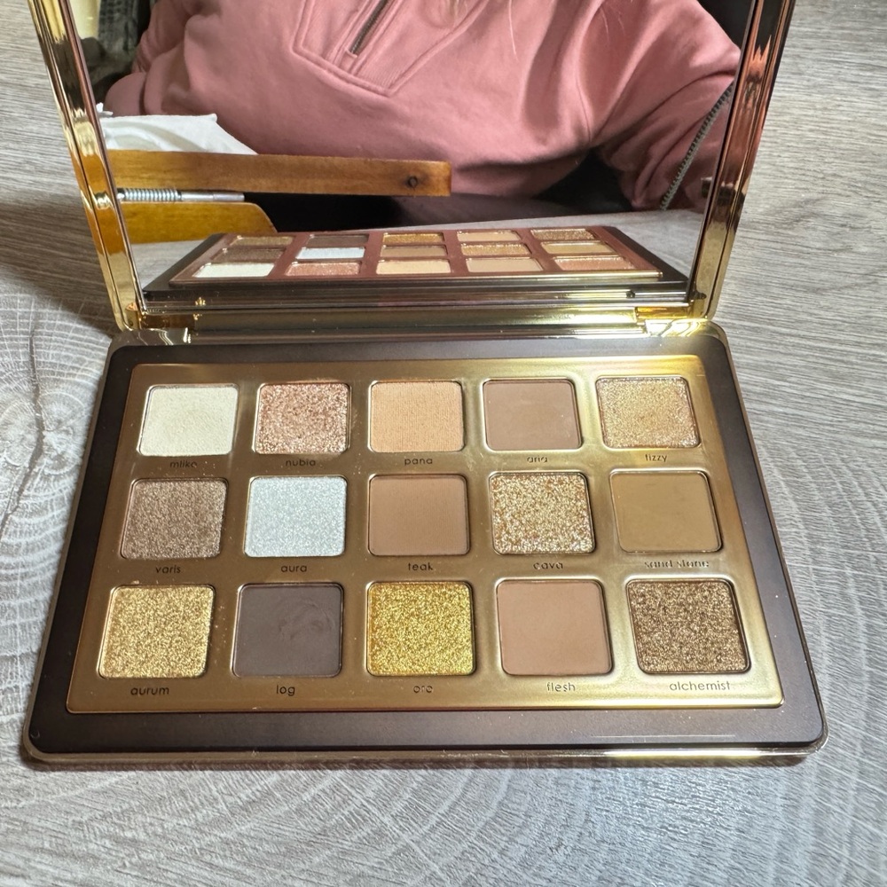 Natasha Denona Golden Eyeshadow Palette